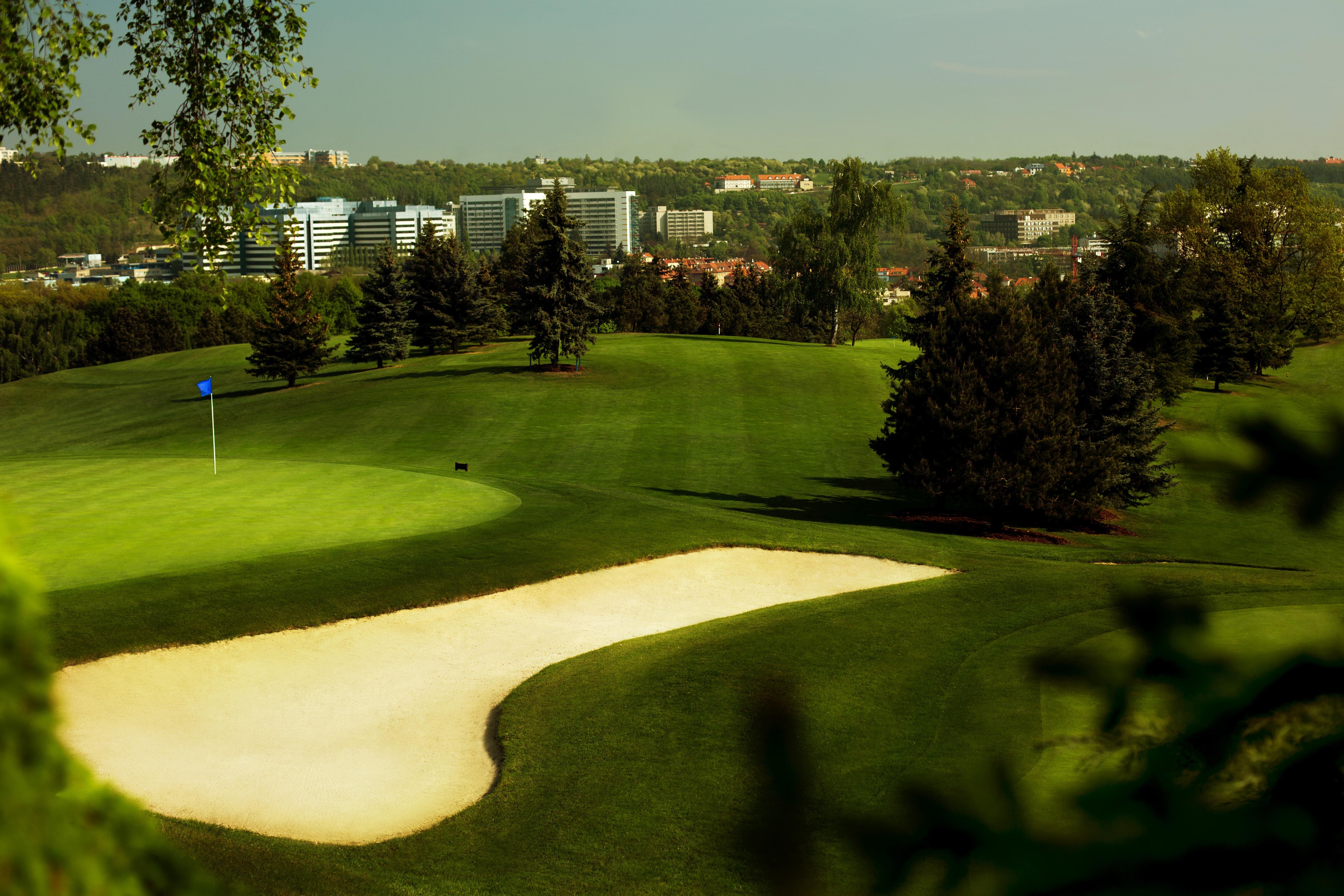 Hotel Golf Prag Exteriör bild